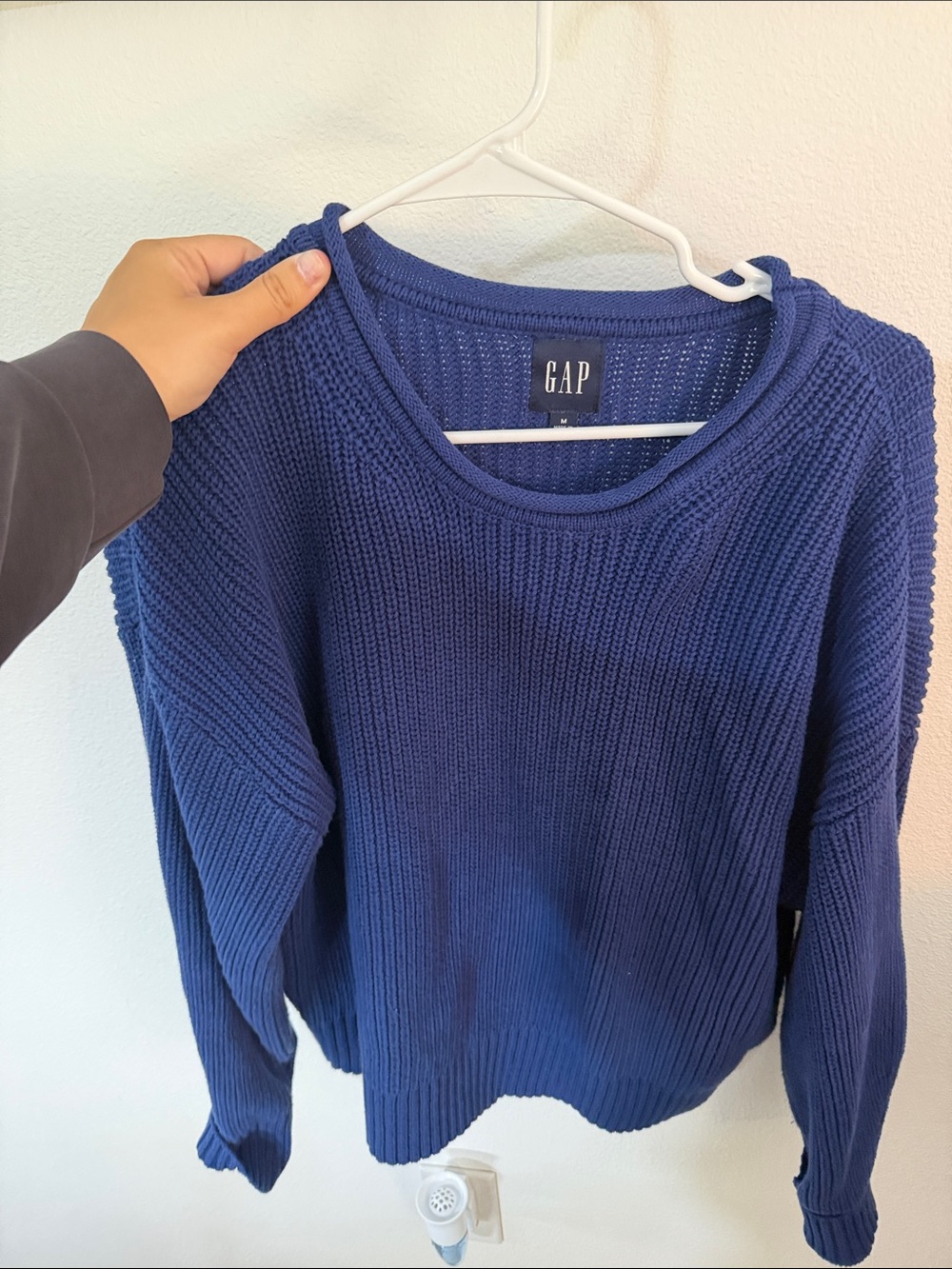 Women’s GAP sweater